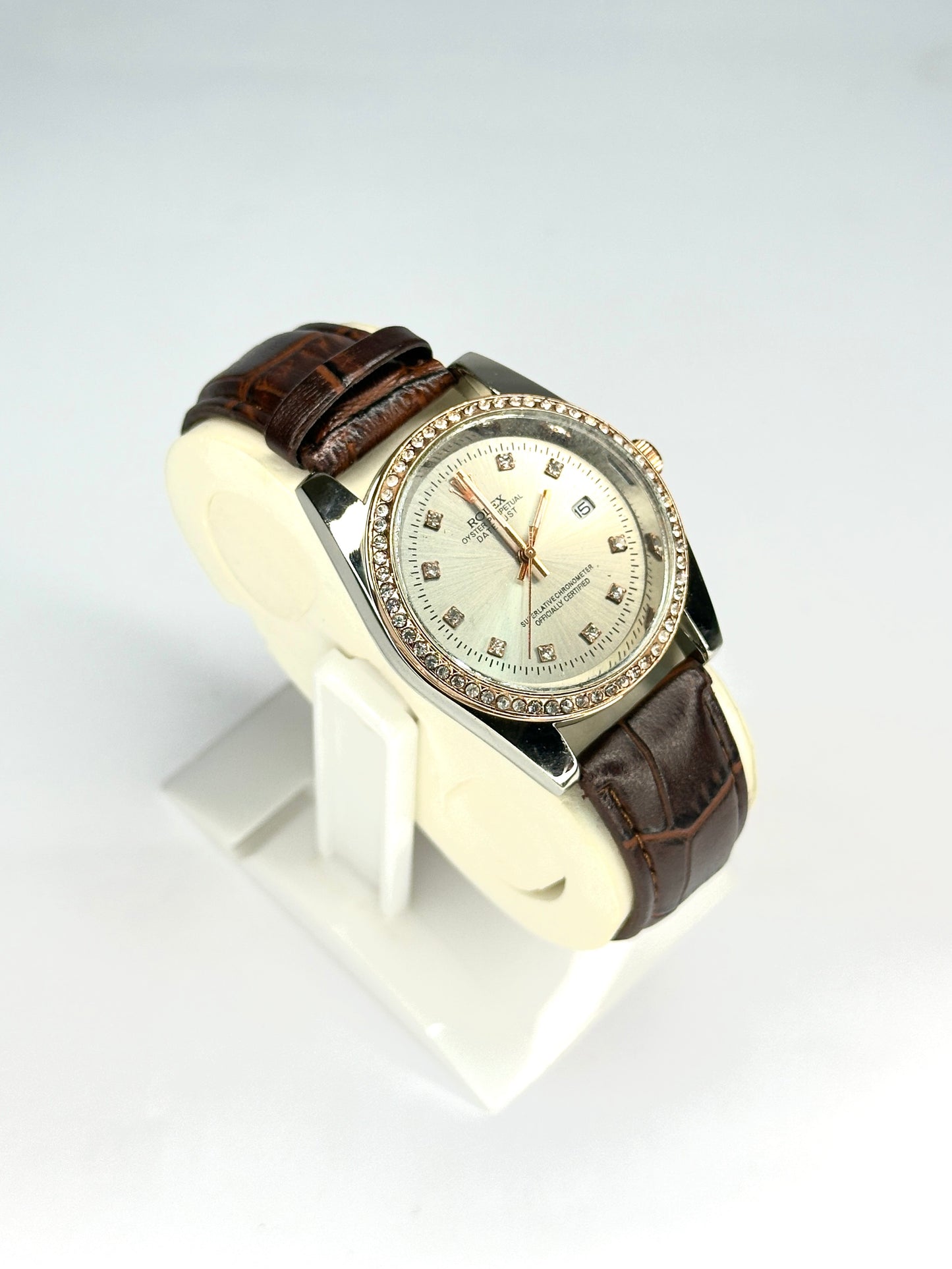 Rolex Luxury Unisex Diamond Bezel Watch